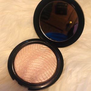 Makeup Forever Pro Light Fusion Highlighter
